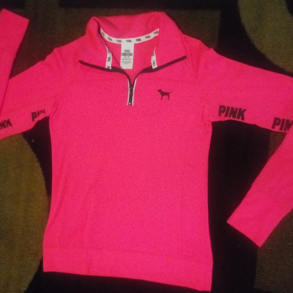 Pink Victoria's Secret Tops | Pink VS Ultimate Log